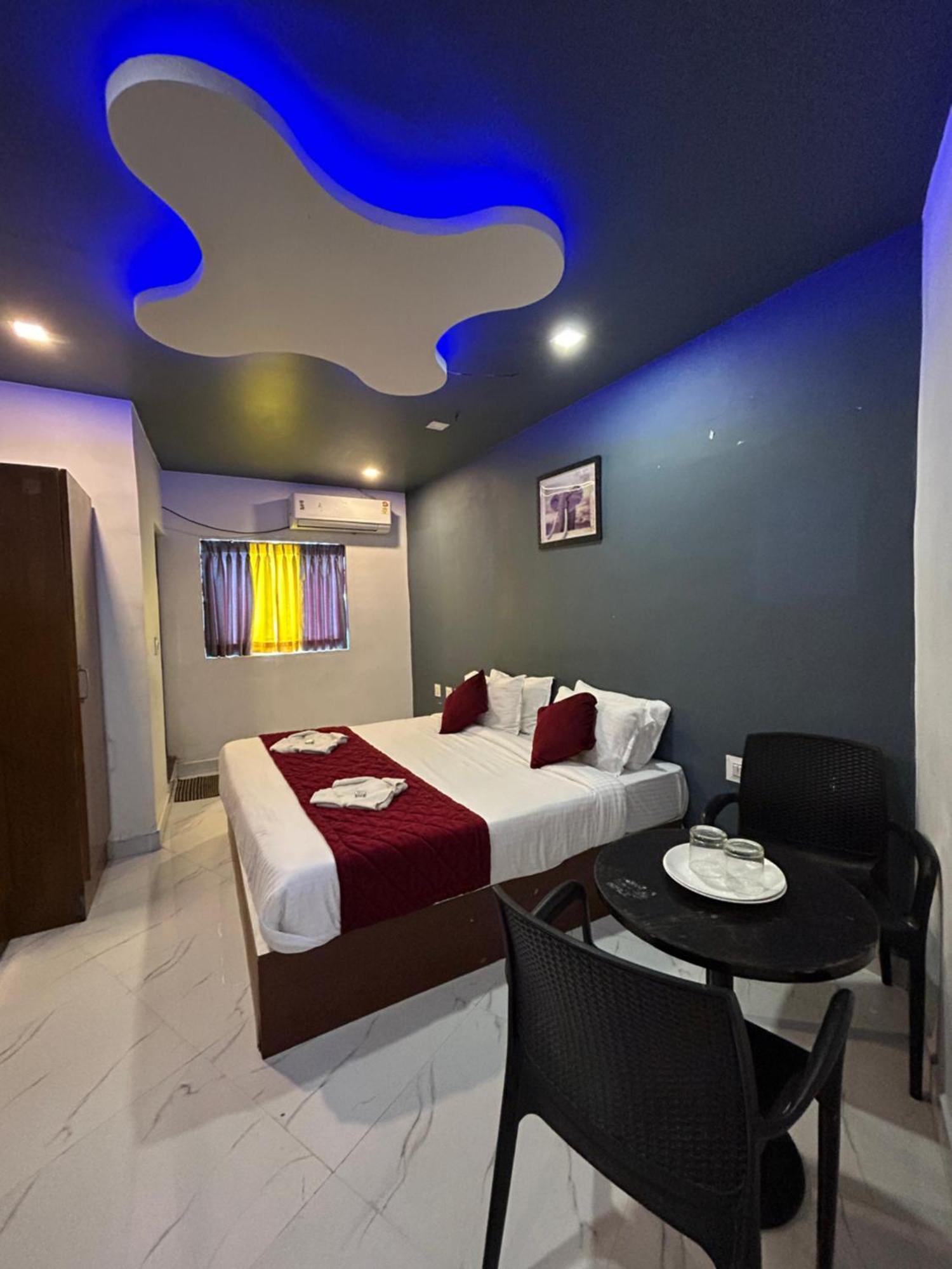 The Elite Beachview Pondicherry Exterior photo