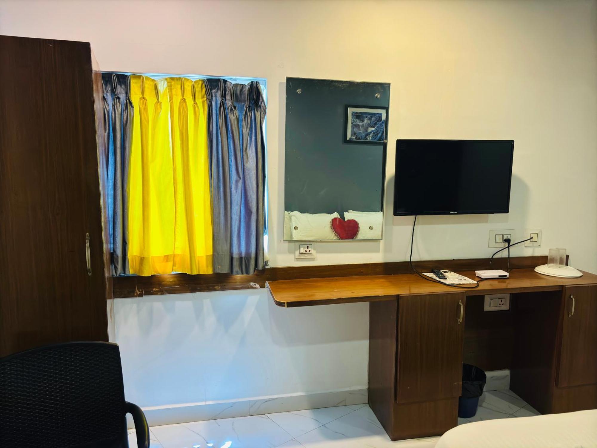The Elite Beachview Pondicherry Exterior photo