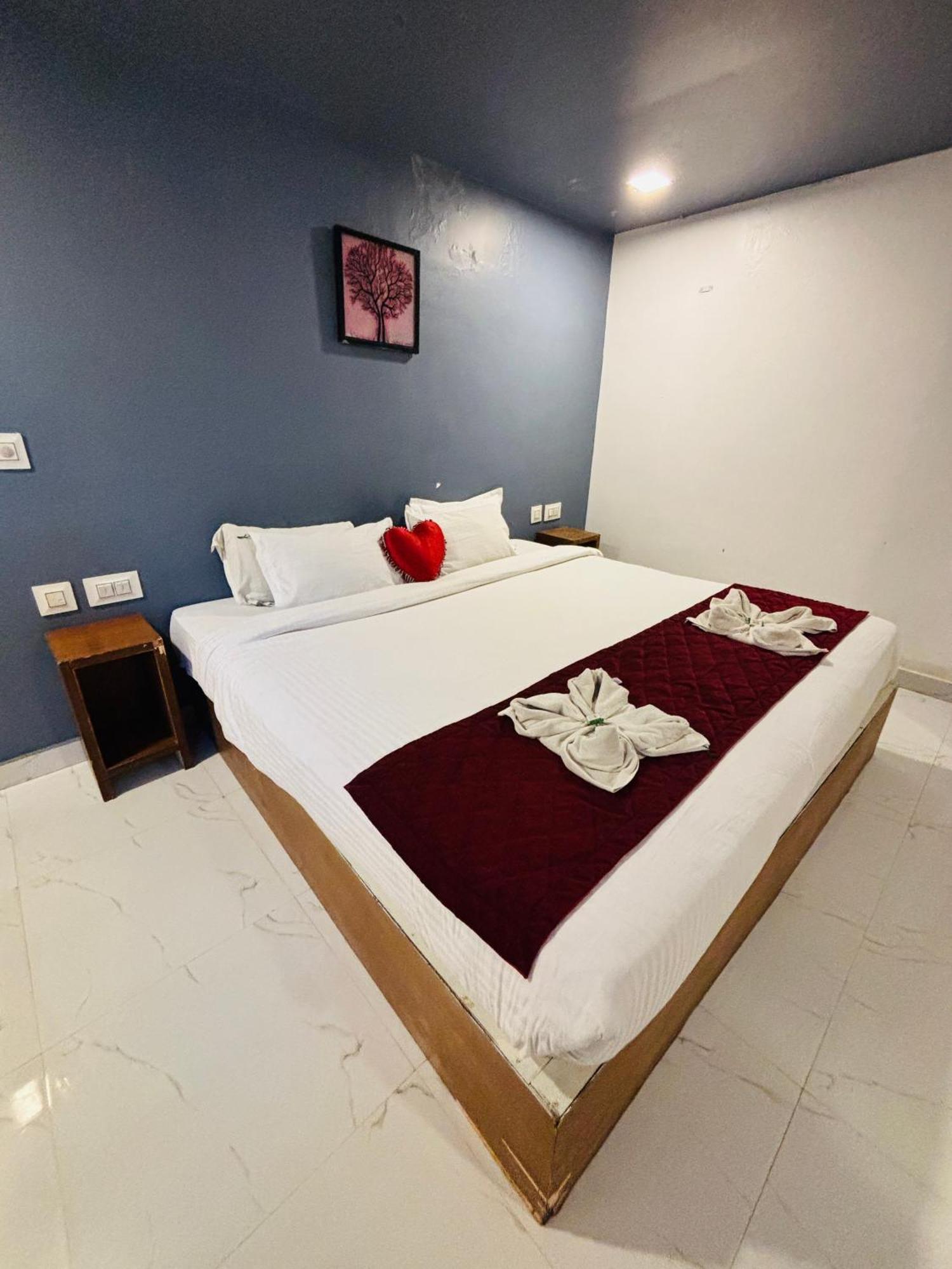 The Elite Beachview Pondicherry Exterior photo
