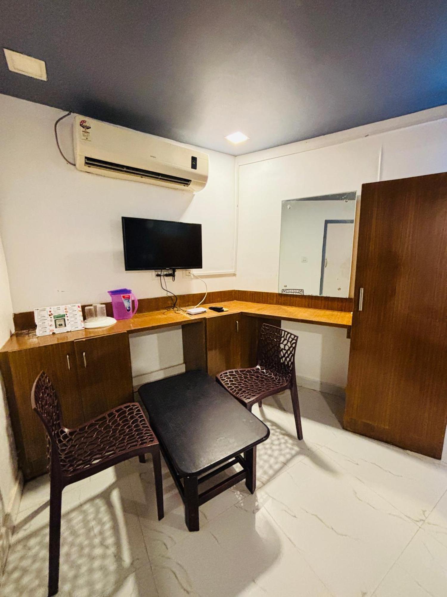 The Elite Beachview Pondicherry Exterior photo