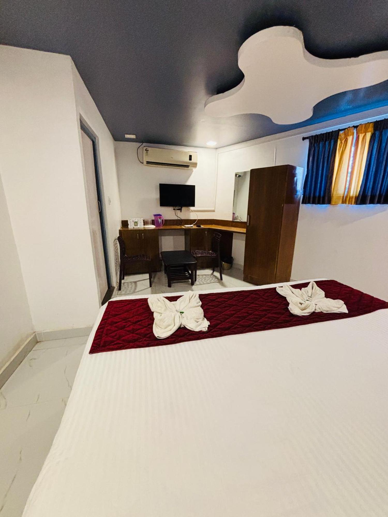The Elite Beachview Pondicherry Exterior photo
